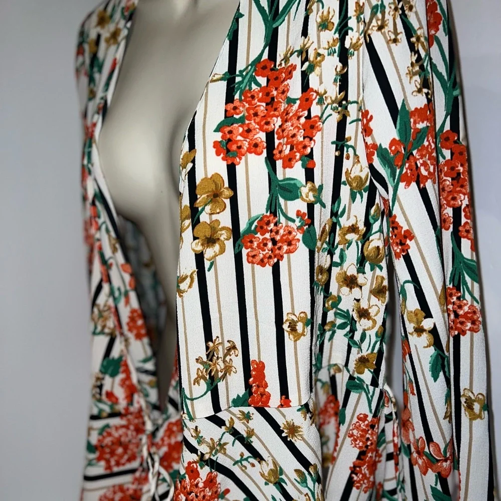 Zara Floral Striped Flowy Ruffled Tied Blouse - Picture 4 of 6